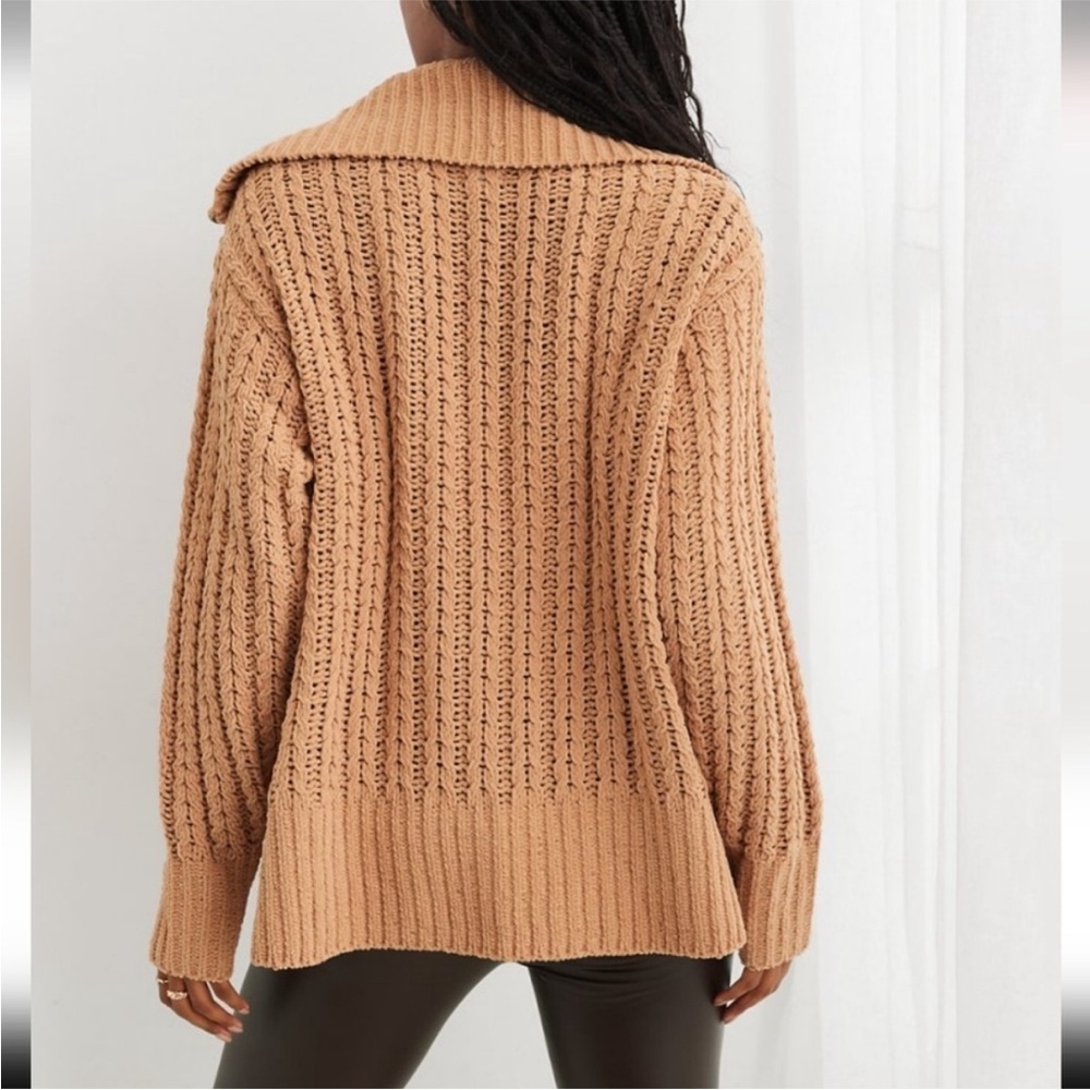 ▶️ Aerie ◀️ Oversized Cable Knit Quarter Zip Sweater Camel Brown Size Medium - Picture 5 of 12
